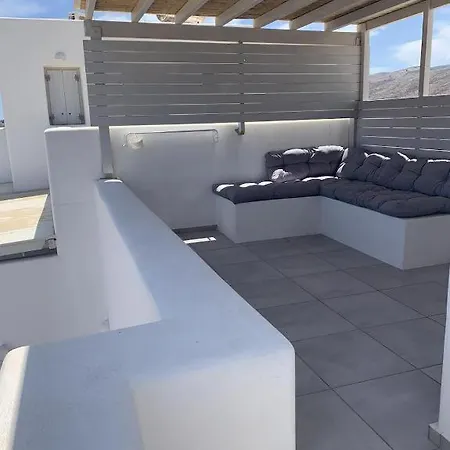 Apartmán Newly Built 15sqm Flat With Sea View & Access To Shared Pool